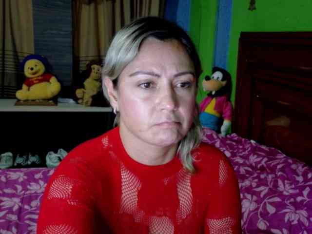 Charlizetheron1 webcam