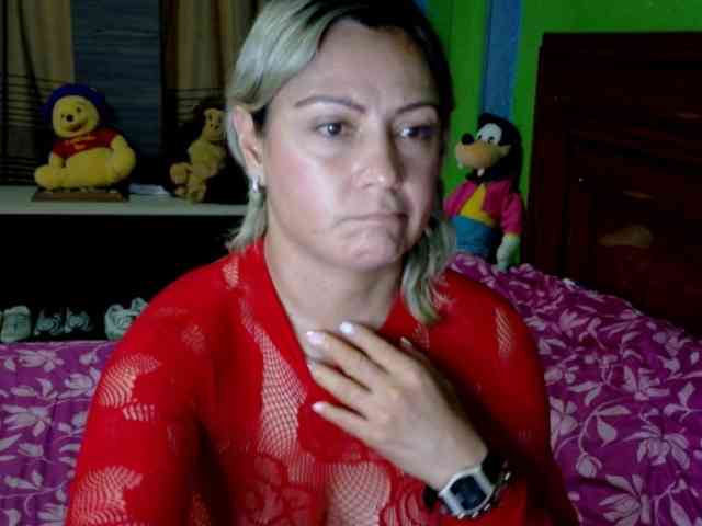 Charlizetheron1 webcam