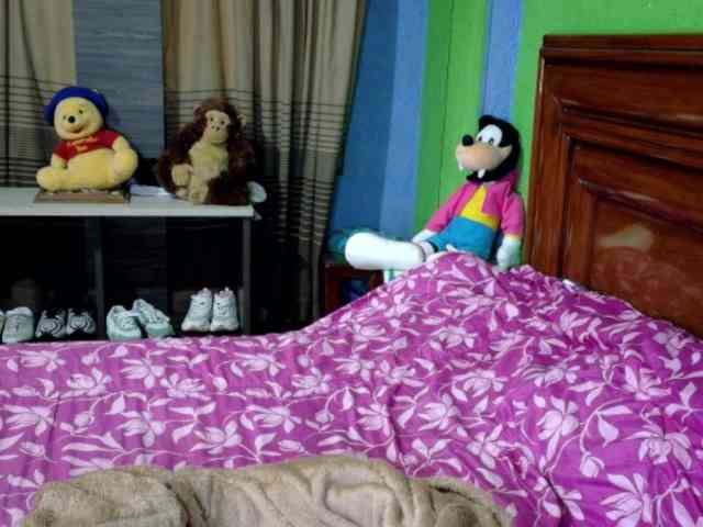 Charlizetheron1 webcam