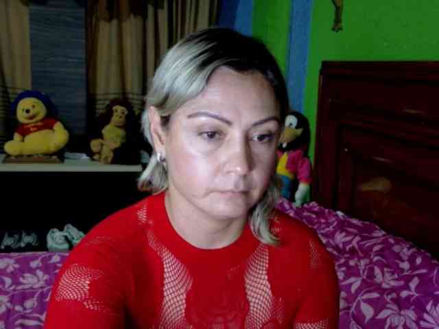 Charlizetheron1 webcam