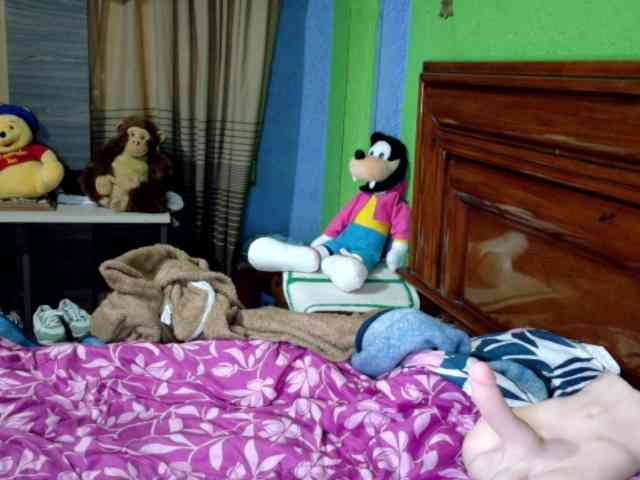 Charlizetheron1 webcam