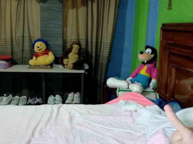 Charlizetheron1 webcam