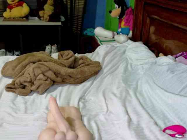 Charlizetheron1 webcam