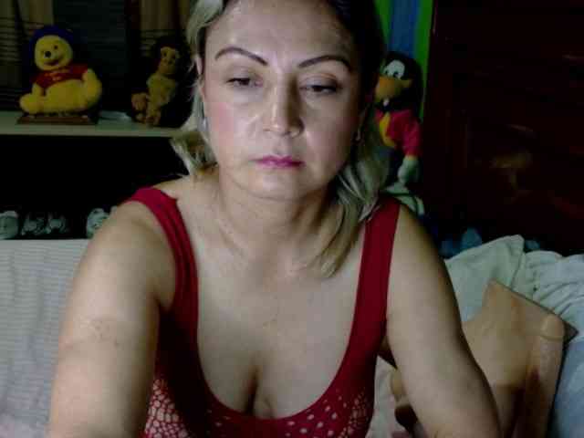 Charlizetheron1 webcam