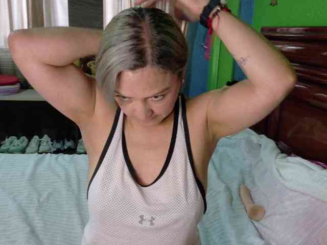 Charlizetheron1 webcam