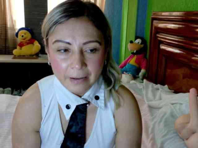 Charlizetheron1 webcam