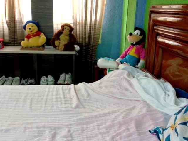 Charlizetheron1 webcam