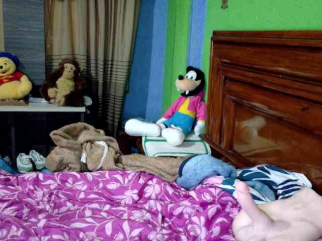 Charlizetheron1 webcam