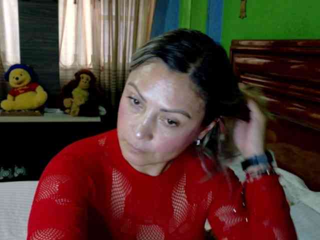 Charlizetheron1 Live Webcam on BongaCams