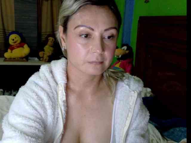 Charlizetheron1
