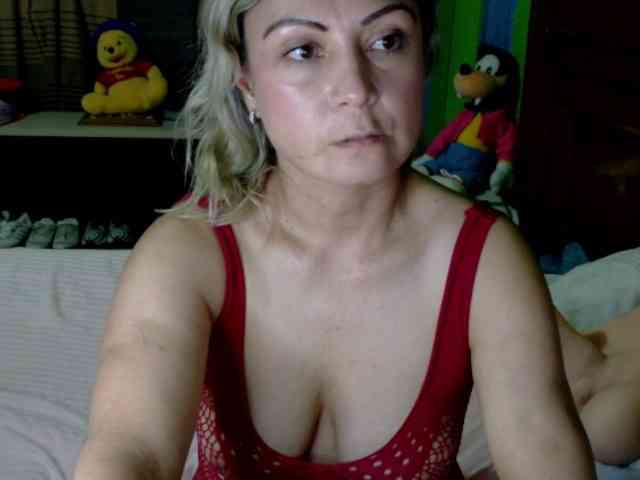 Charlizetheron1 webcam