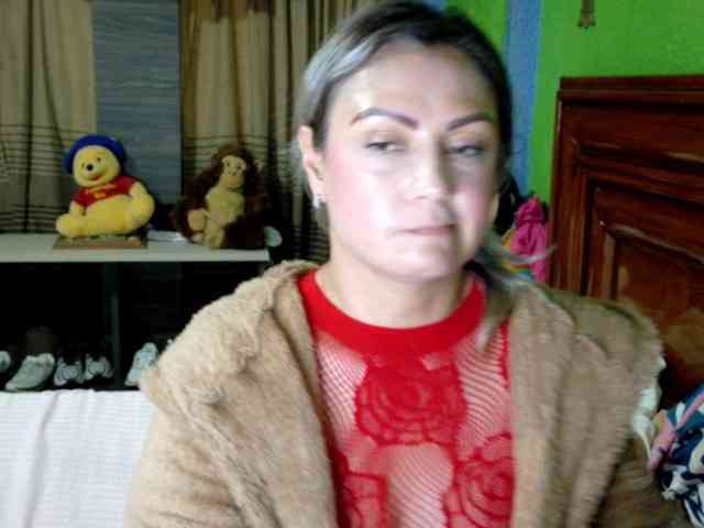 Charlizetheron1 webcam