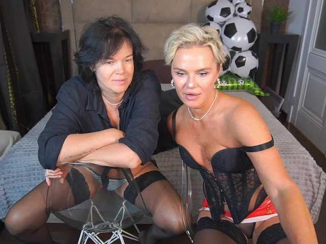 PleasureWeCouple
