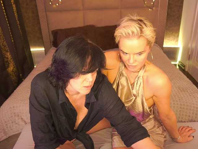 PleasureWeCouple