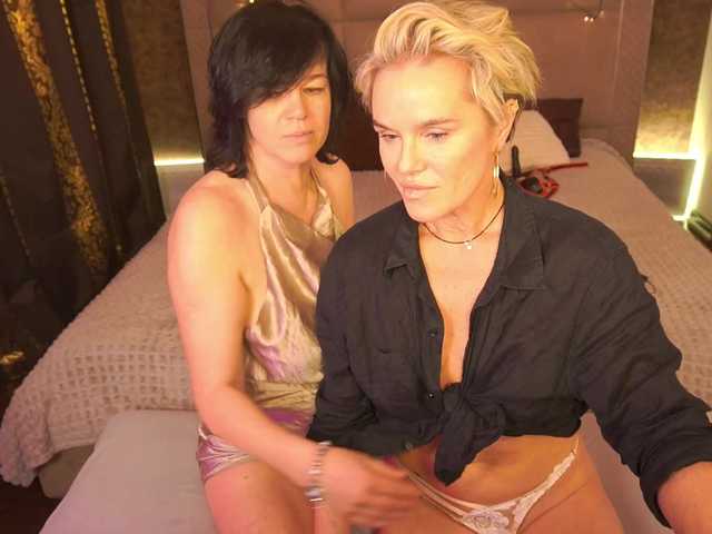 PleasureWeCouple
