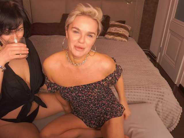 секс с PleasureWeCouple