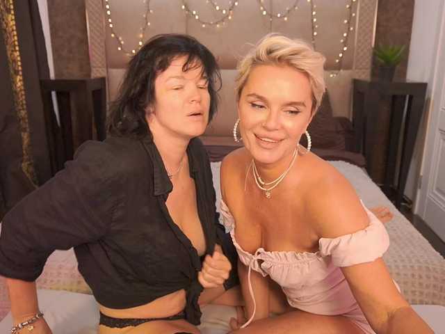 PleasureWeCouple
