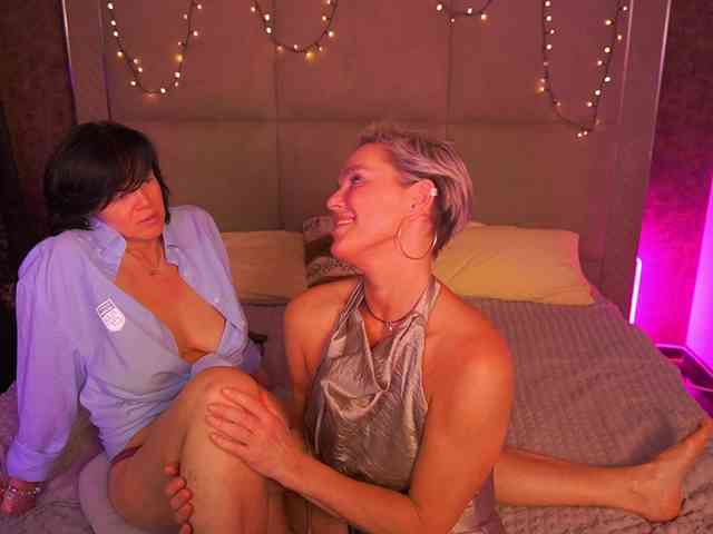 erotic sex chat PleasureWeCouple