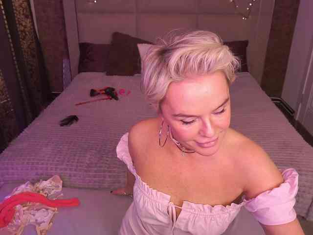 Модель: PleasureWeCouple