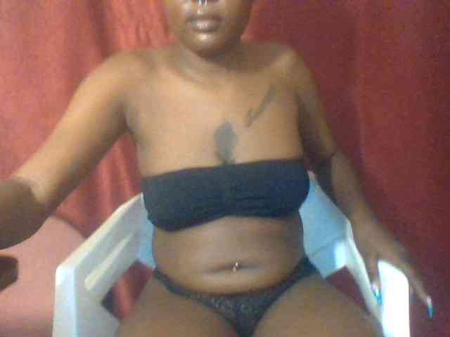 DuchessDeuces webcam