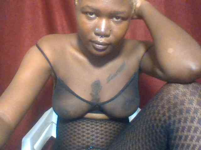 DuchessDeuces webcam