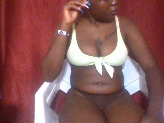 DuchessDeuces webcam