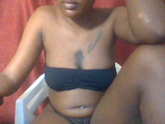 DuchessDeuces webcam