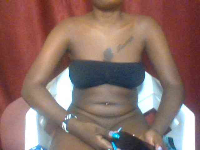 DuchessDeuces webcam