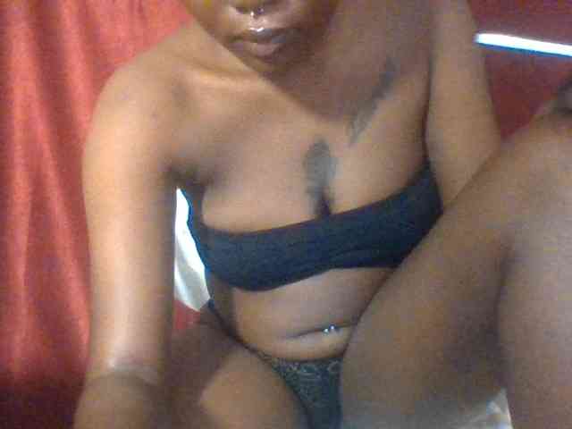 DuchessDeuces webcam