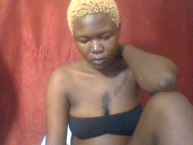 DuchessDeuces webcam