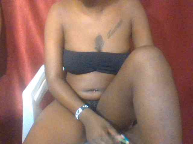 DuchessDeuces webcam