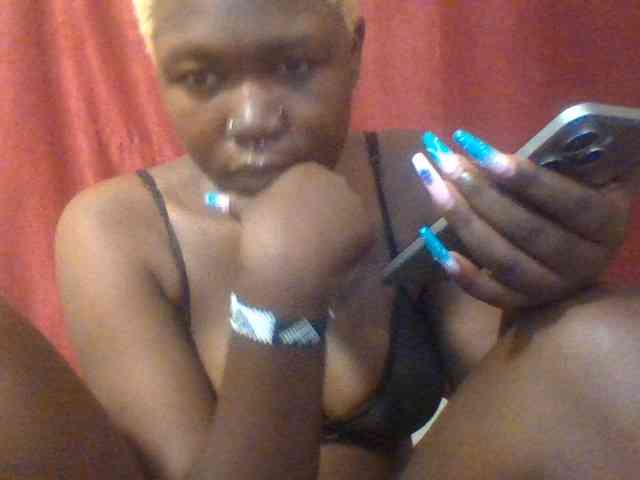 DuchessDeuces webcam