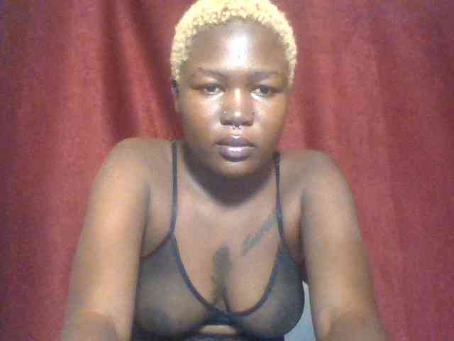 DuchessDeuces webcam