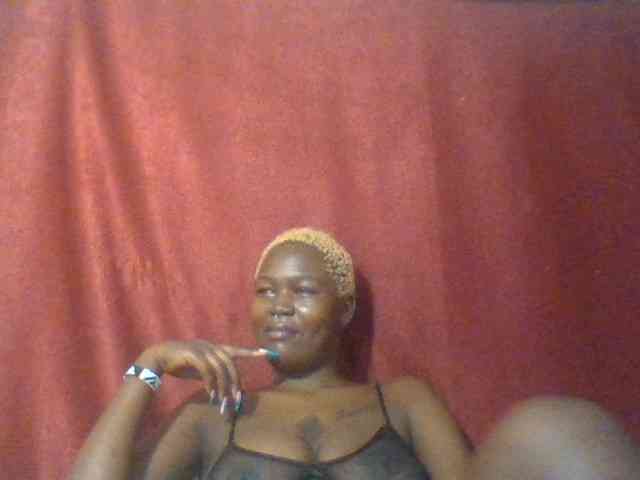 DuchessDeuces webcam