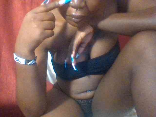 DuchessDeuces webcam