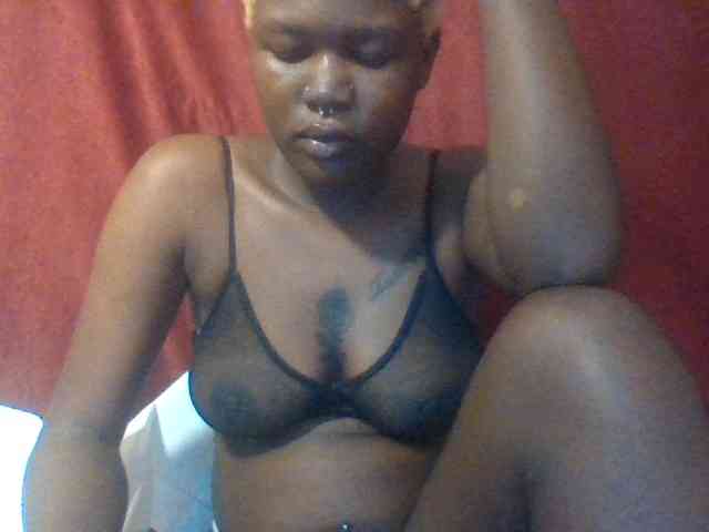 DuchessDeuces webcam