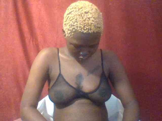 DuchessDeuces webcam