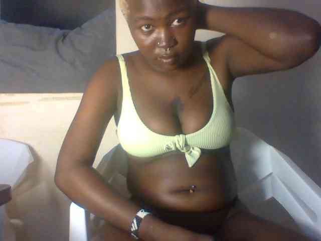 DuchessDeuces webcam