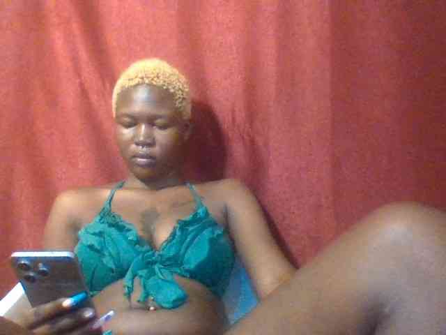 DuchessDeuces webcam