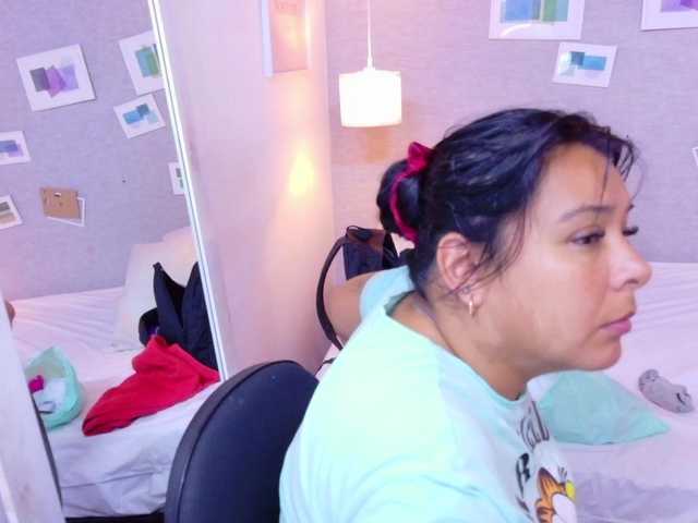 fat-naughtyass live webcam show