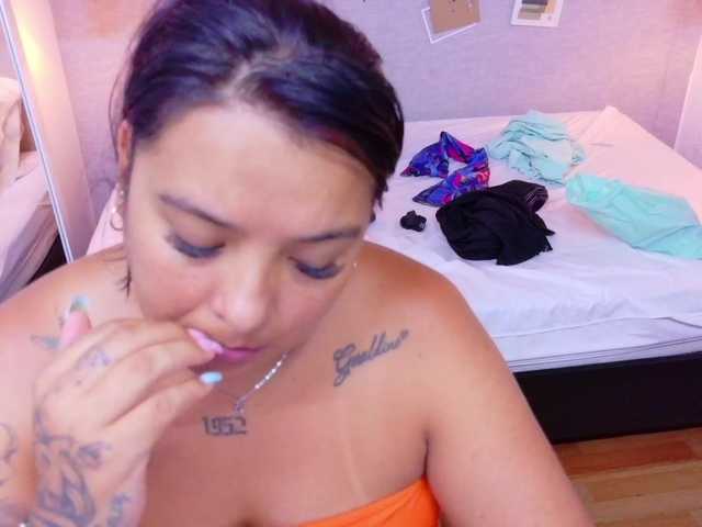 fat-naughtyass live webcam show