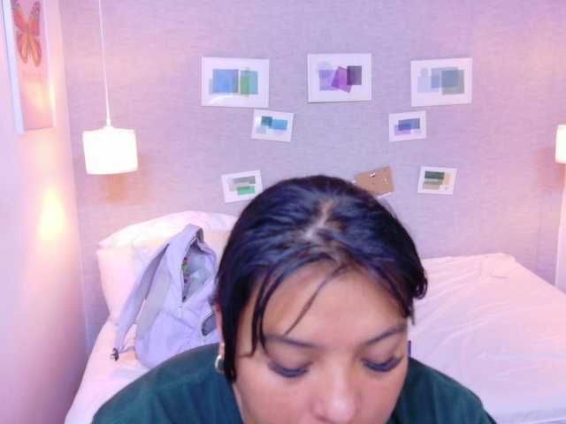 fat-naughtyass live cam on BongaCams