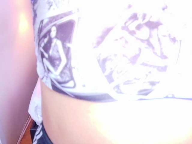 fat-naughtyass live cam on BongaCams