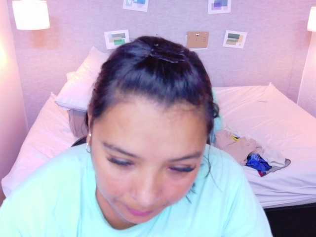 fat-naughtyass live cam on BongaCams