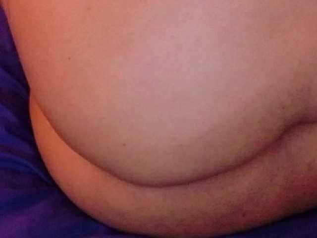 fat-naughtyass live cam on BongaCams