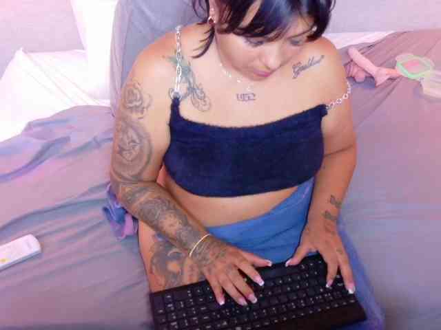 fat-naughtyass webcam