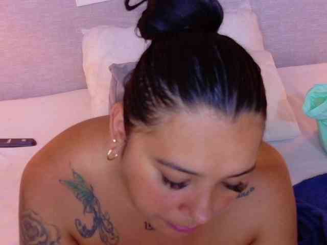 fat-naughtyass webcam