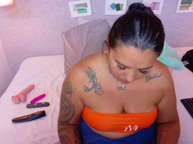 fat-naughtyass webcam