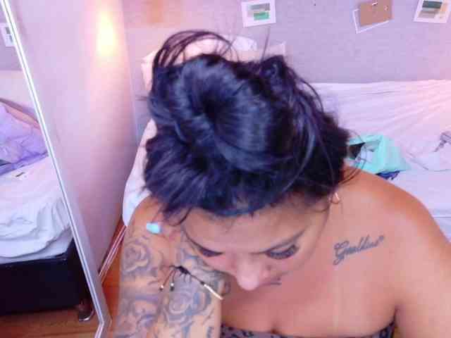 fat-naughtyass webcam