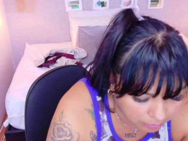 fat-naughtyass webcam